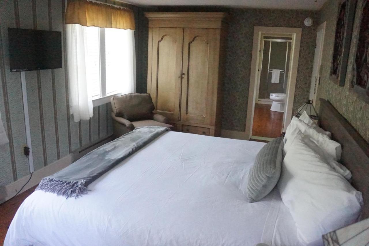 The Frogtown Inn Canadensis Buitenkant foto
