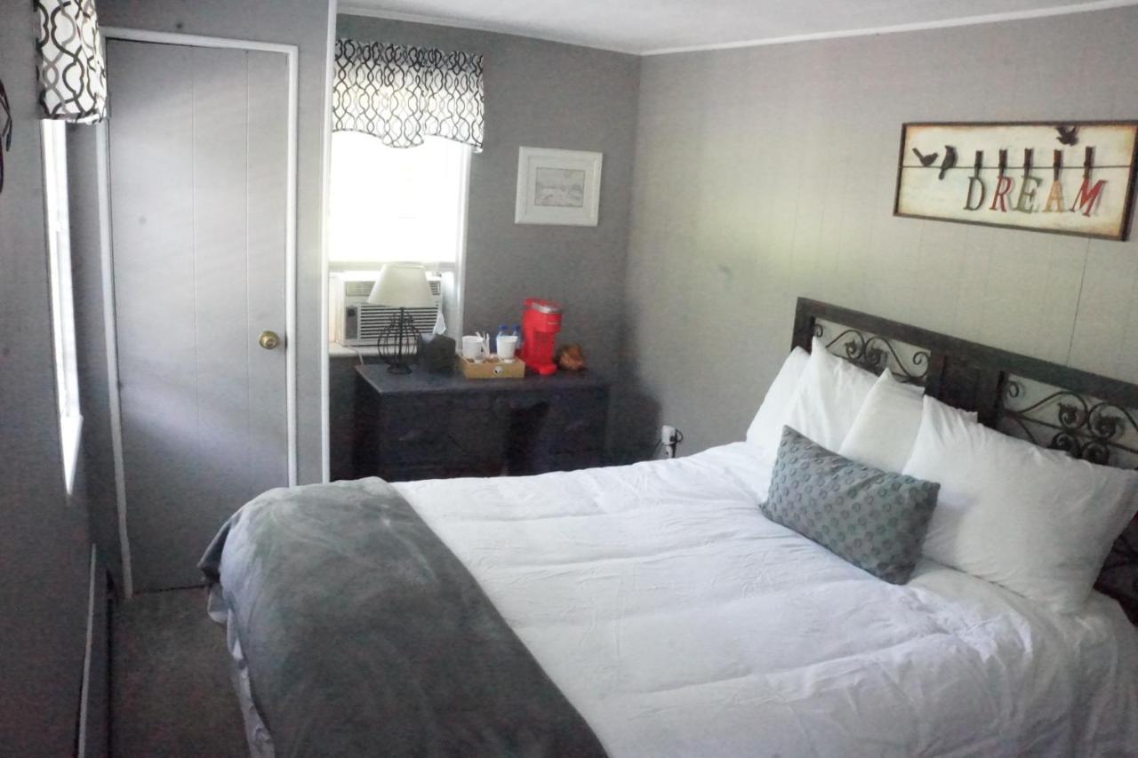 The Frogtown Inn Canadensis Buitenkant foto