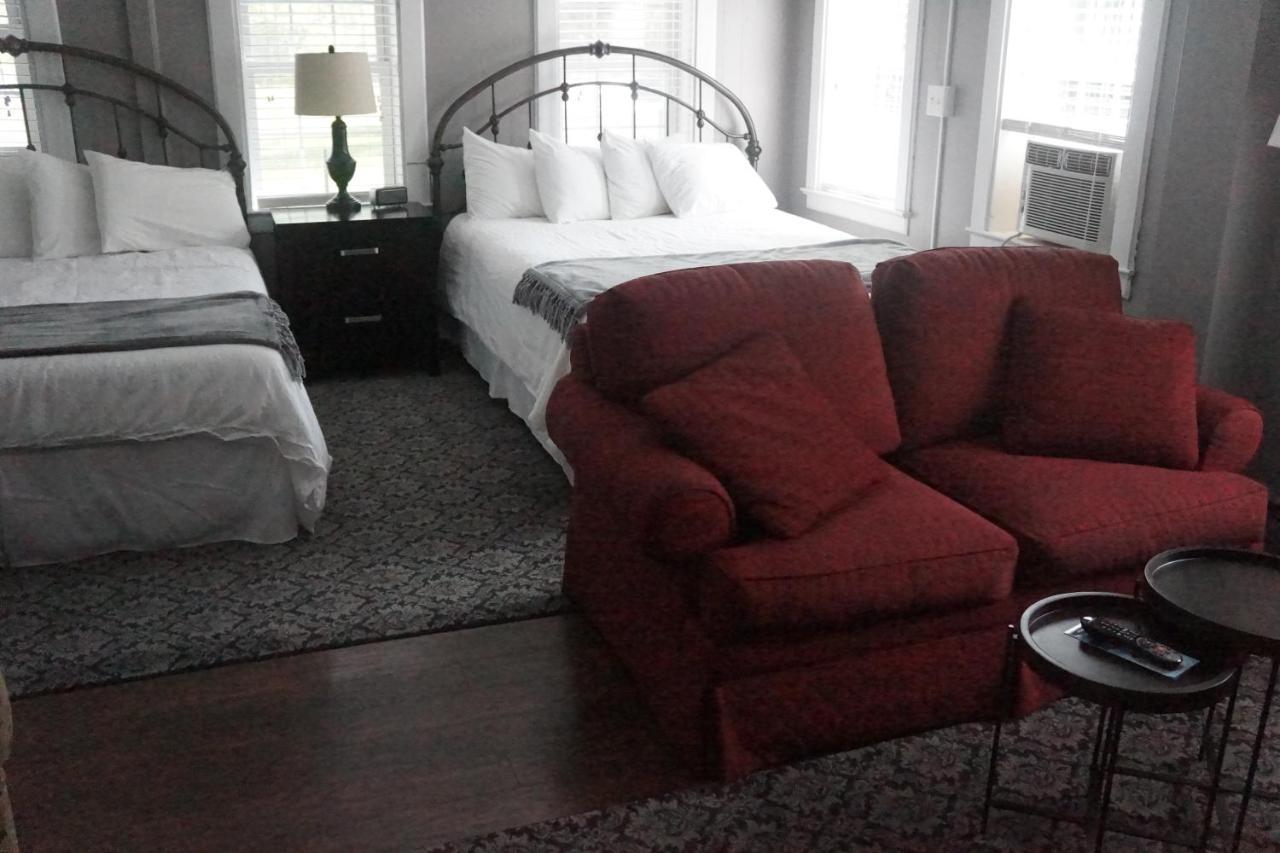 The Frogtown Inn Canadensis Buitenkant foto