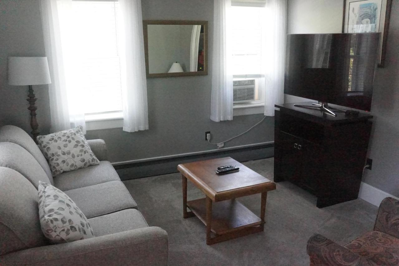 The Frogtown Inn Canadensis Buitenkant foto