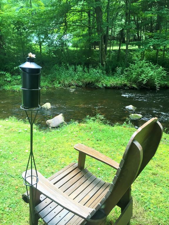 The Frogtown Inn Canadensis Buitenkant foto
